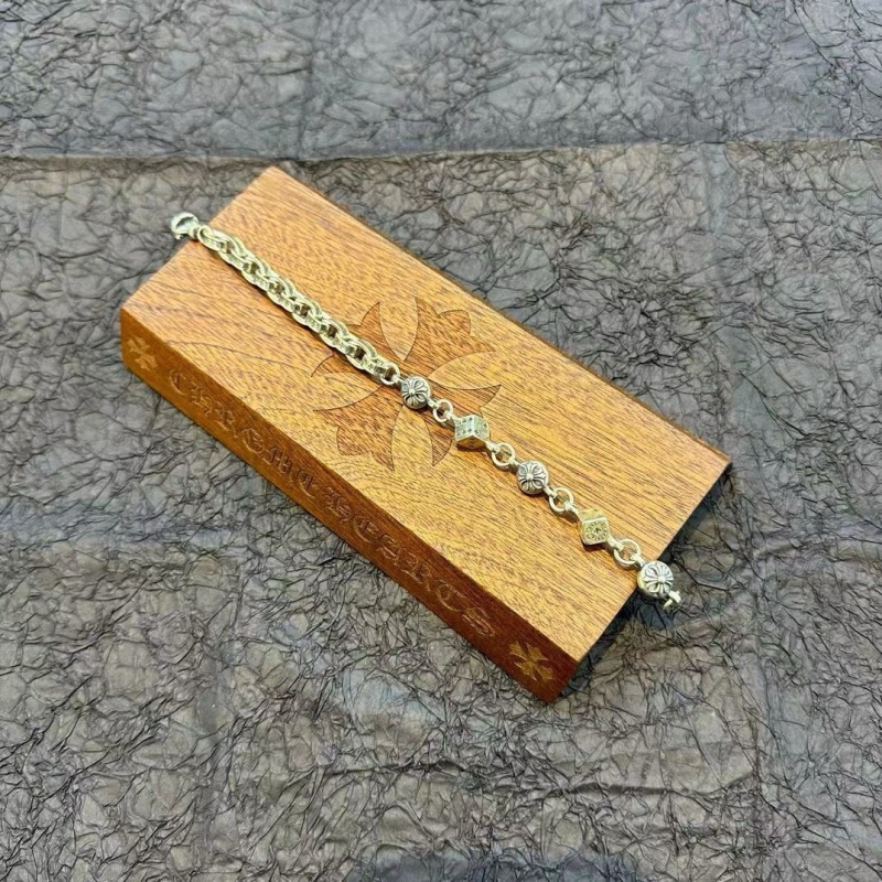 Ch*0me He**ts bracelets